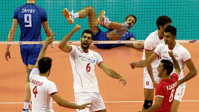 Bohaterem Irańczyków w meczu z Włochami był środkowy Seyed Mohammad Mousavi Eraghi (nr 6)