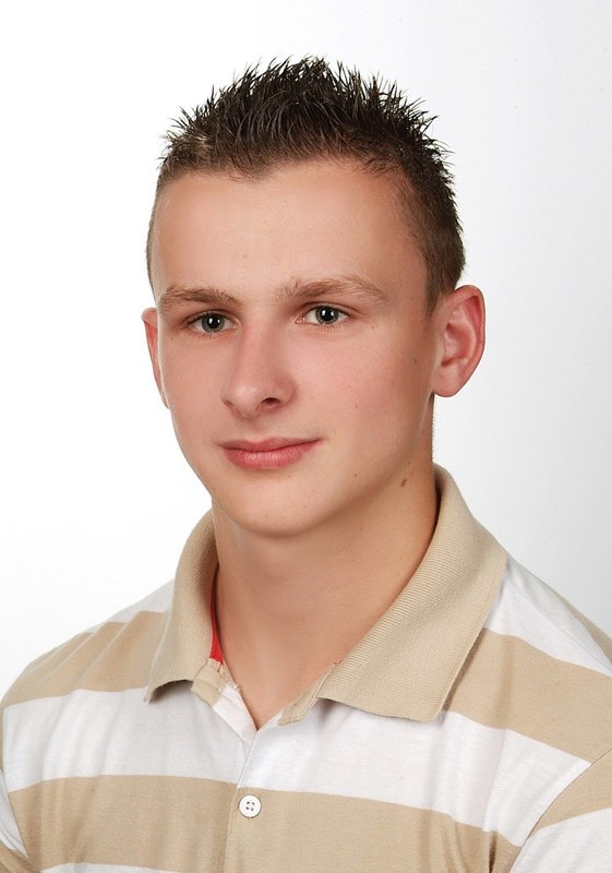 Jacek Tyburczy ma 21 lat, jest studentem II-roku fizjoterapii na Uniwersytecie Rzeszowskim.