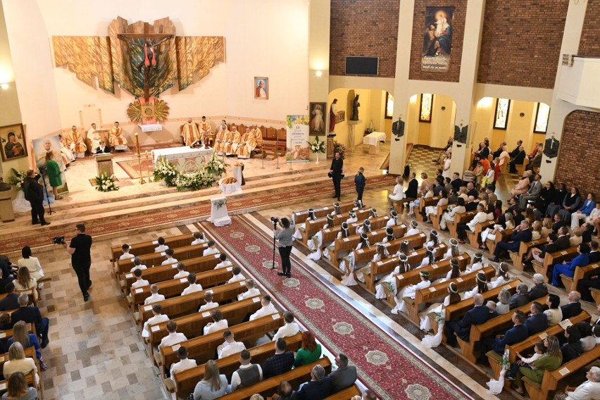 I Komunia Święta w Parafii pod wezwaniem świętego Maksymiliana Marii Kolbego w Kielcach. Zobaczcie zdjęcia