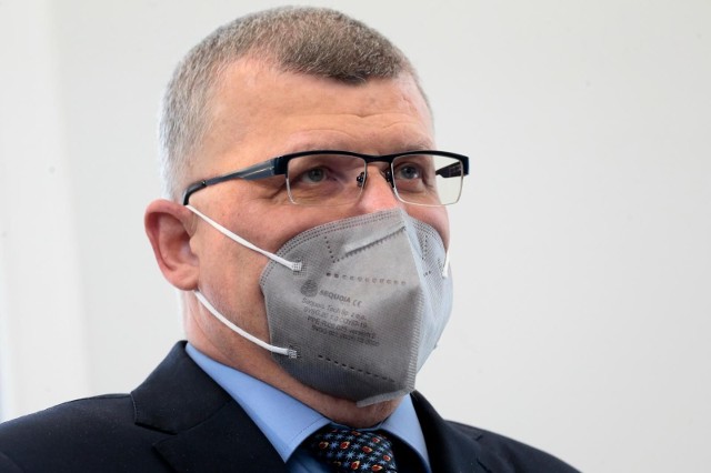 Dr Paweł Grzesiowski: Po fali Omikrona będzie wielu ozdrowieńców, ale wirus nadal mutuje, nie można liczyć tylko na odporność naturalnie nabytą