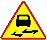 Kierowcy uważajcie, niebezpiecznie na drogach. Dwie osoby ranne w wypadkach