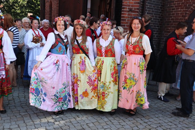 Festiwal Estradowych Twórców Ludowych „Barwy Folkloru" w Wołczynie