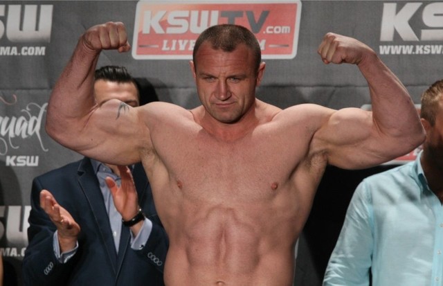 KSW 35. Jednym z głównych starć wieczoru będzie walka Pudzianowski vs Różalski.