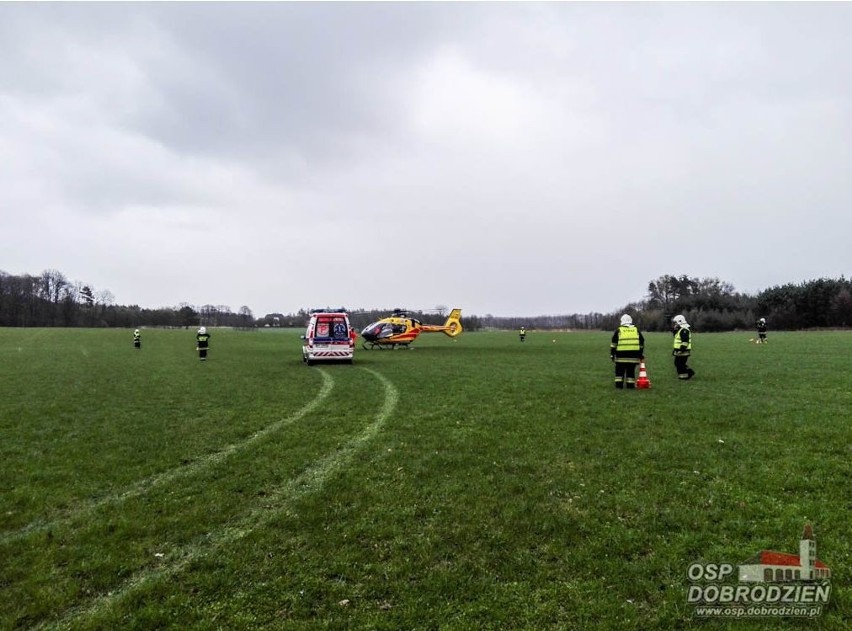 Helikopter LPR przetransportował rannego mężczyznę do WCM w...