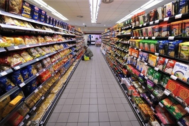Nie jedz tego! GIS ostrzega! Popularne sklepy usuwają żywność z toksyczną substancją. Produkty wycofane ze sklepów >>>