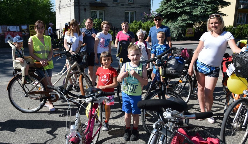 Rekordowa liczba uczestników Rzeczniowskiego Rajdu Rowerowego. W sobotę jechało blisko 200 cyklistów