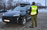 Pogranicznicy zatrzymali kradzione Porsche Cayenne w Sławatyczach