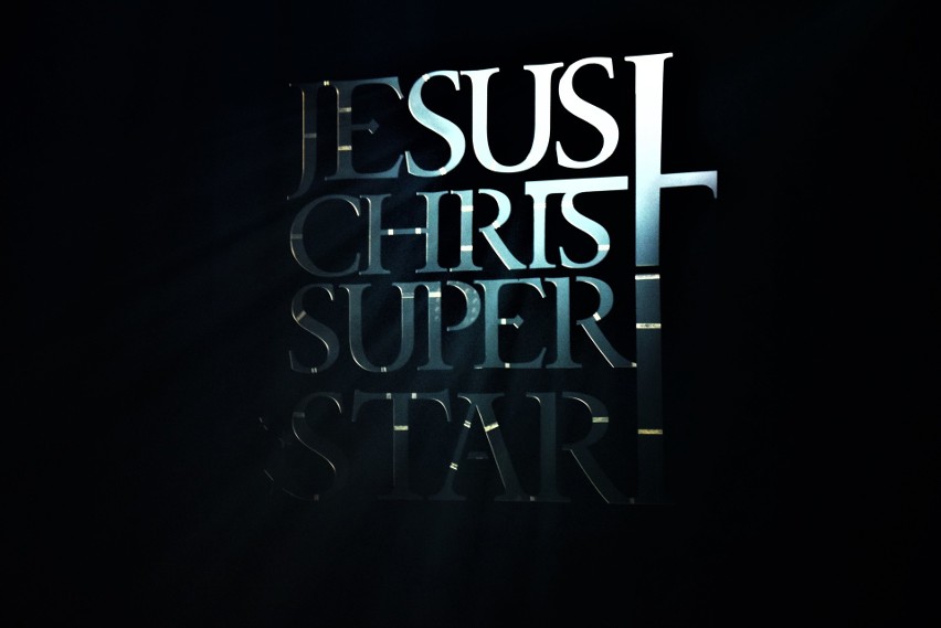 Jesus Christ Superstar powrócił po pandemicznej przerwie. Zobacz, co działo się w Operze i Filharmonii Podlaskiej w Białymstoku (zdjęcia)