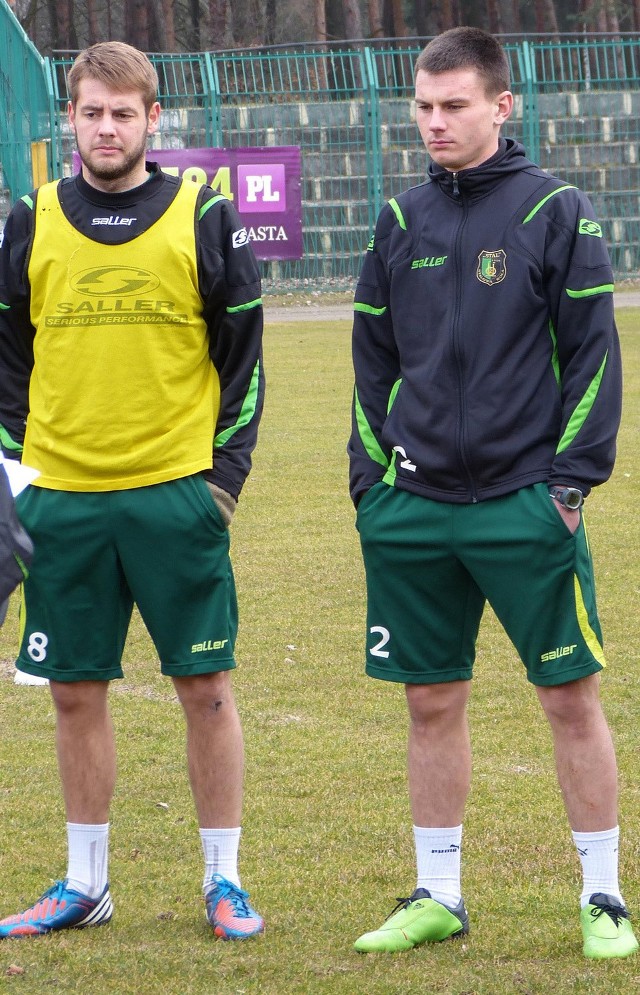Piłkarz Stali Stalowa Wola, Michał Kachniarz (z lewej, obok Michał Mistrzyk): Wszystko zależy od nas.