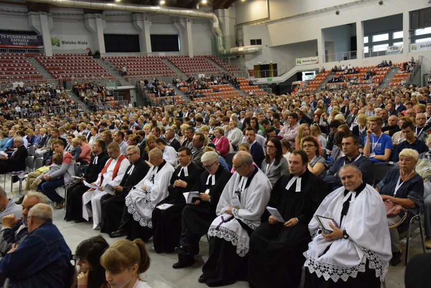 - Czy naśladując Mistrza, jesteśmy w stanie, jestem w...