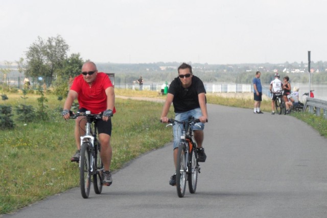 Rowerzyści nad Pogorią IV napotykają na coraz więcej kłopotów