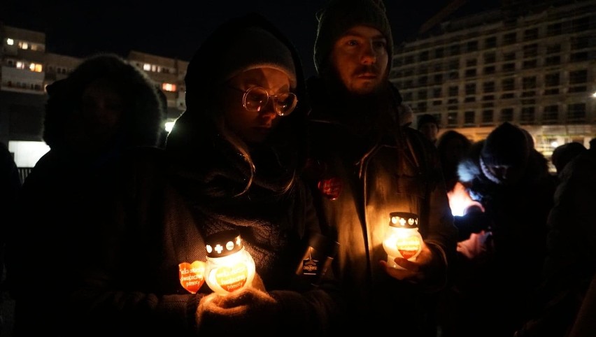 Wrocławskie światełko do nieba dla Pawła Adamowicza