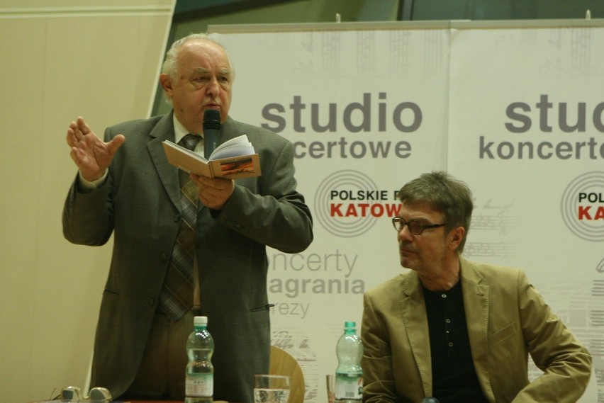 Katowice: Spotkanie promujące nowy tom wierszy "44 Sonety Brynowskie" Tadeusza Kijonki