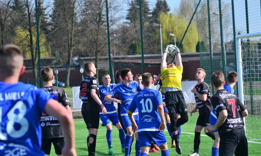 Resovia pokonała na wyjeździe Stal Mielec w meczu Centralnej...