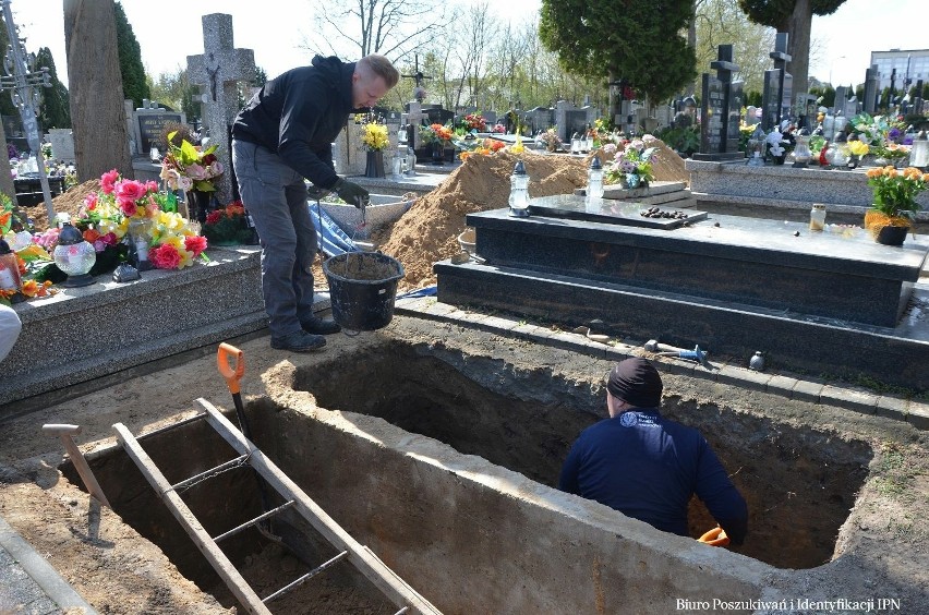 Podczas prac IPN na cmentarzu przy ul. Unickiej w Lublinie ekshumowano szczątki trzech osób