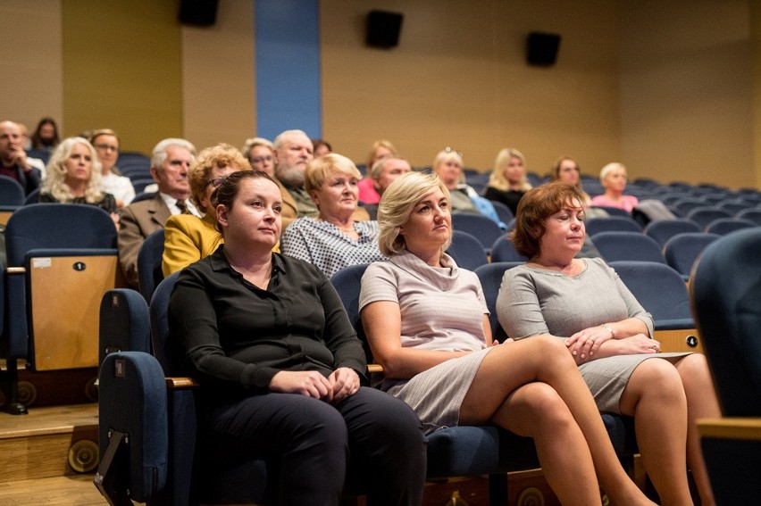 Na sali widowiskowej Miejskiego Domu Kultury w Lublińcu...