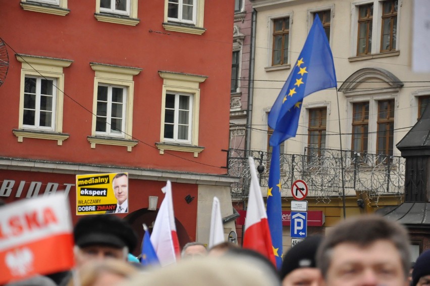 Wrocław: Komitet Obrony Demokracji znów na placu Solnym