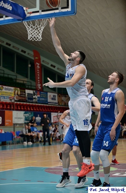 I liga: Energa Kotwica Kołobrzeg - Biofarm Basket Poznań 71:86 [ZDJĘCIA]