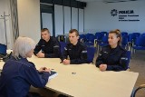 Nowi policjanci w Komendzie Powiatowej Policji w Krośnie Odrzańskim. Rozmowa z posterunkowymi