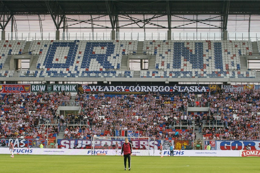 Pirotechnika na stadionach jest zakazana. Kibice Górnika w...