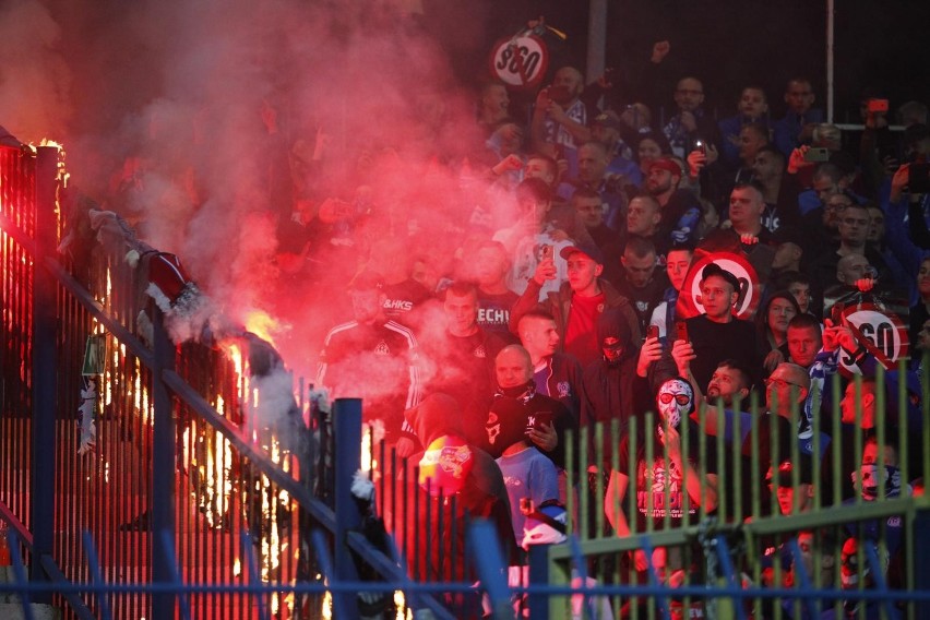 1.09.2022 r. Zadyma na meczu Ruch Chorzów - Górnik Zabrze....