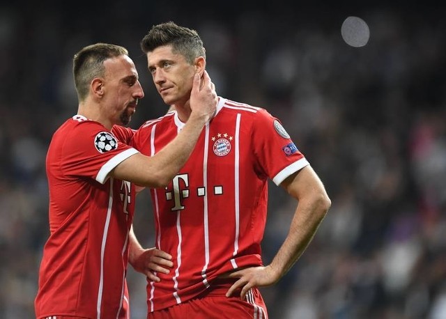 Mecz Werder Brema - Bayern Monachium odbył się w ramach półfinału Pucharu Niemiec. Bayern Monachium pokonał Werder 3:2. Dwie bramki dla Bawarczyków strzelił Robert Lewandowski. Zobacz wynik meczu i terminarz spotkań z udziałem Bayernu Monachium.