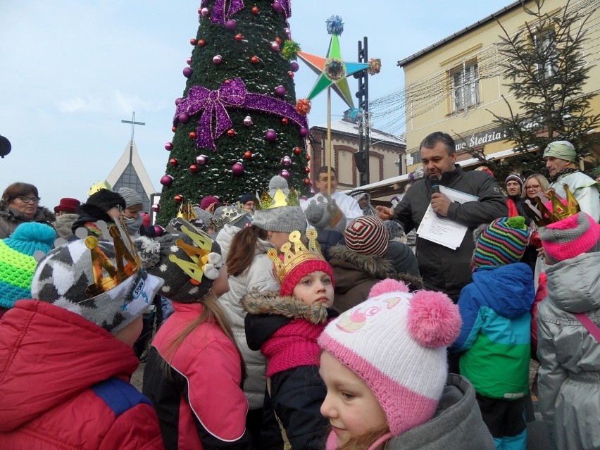 Jaworzno: orszak Trzech Króli na rynku. Nie było Świętej Rodziny... [ZDJĘCIA]