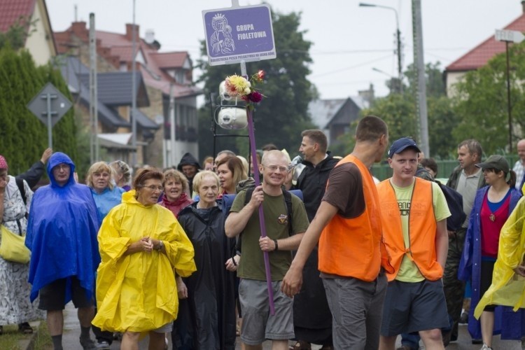 26. białostocka piesza pielgrzymka na Jasną Górę ruszyła (zdjęcia)