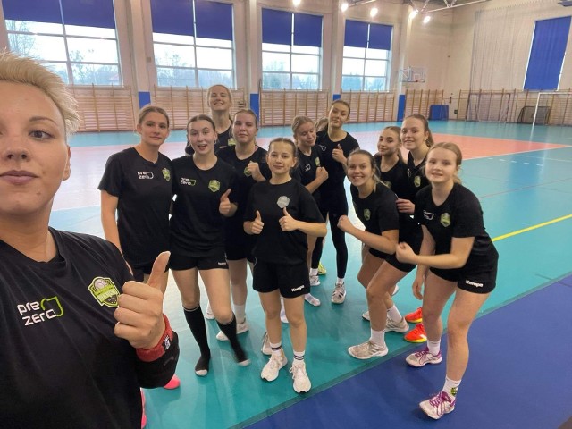 PreZero Akademia Piłki Ręcznej Radom wygrała z Suzuki Koroną Handball Kielce w meczu na szczycie I ligi kobiet.