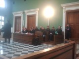 Byli policjanci z Lublina przed sądem. Oskarżeni są m.in. o korupcję 