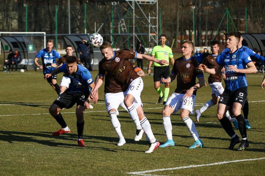 19.03.2022, Kraków: mecz Garbarnia - Hutnik Kraków (0:0)