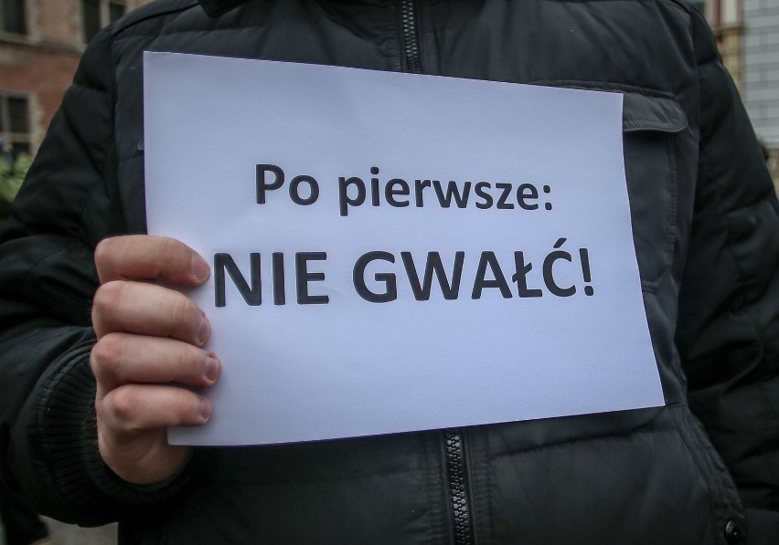 Jakub Dymek z Krytyki politycznej oskarżony o gwałt, Michał Wybieralski z Wyborcza.pl o molestowanie