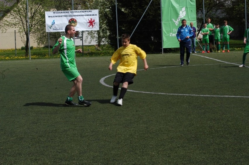 Turniej Piłki Nożnej Drużyn 6-osobowych w Złocieńcu [zdjęcia]