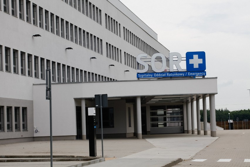 Nowy szpital na Stabłowicach rusza po wakacjach. Łóżka czekają już na pacjentów (ZDJĘCIA)