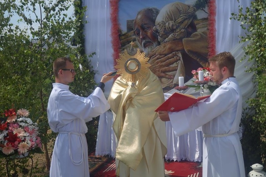 Boże Ciało w Jastrzębiu: Tłumy na procesji