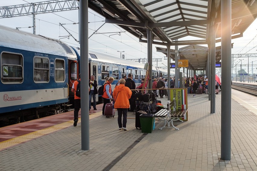 Tarnów. Węgierska pielgrzymka dotarła do miasta [ZDJĘCIA]