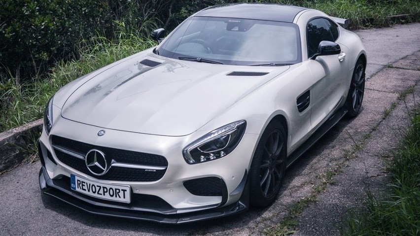 Mercedes-AMG GT S...