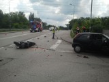 Wypadek motocyklisty w Rudzie Śląskiej. Motocyklista wjechał w corsę [ZDJĘCIA]