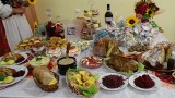Wielkanocne wypieki Koła Gospodyń Wiejskich. Ach te tradycyjne babki  i mazurki! Tym ciastom trudno się oprzeć [PRZEPISY]