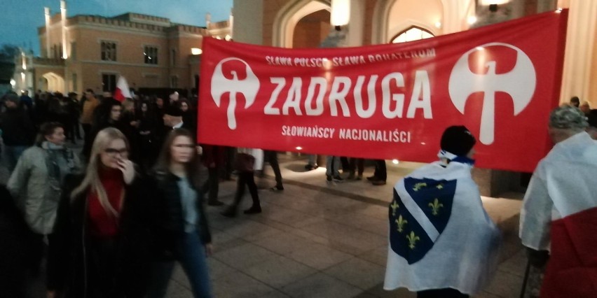 Marsz narodowców we Wrocławiu rozwiązany. Są ranni, wśród nich policjant. Dutkiewicz: Brak wsparcia policji. Ta odpowiada: Był pan tam?