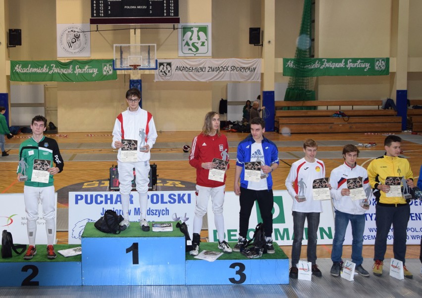 Szermierka. Tym razem wrocławianie bez podium na PP juniorów młodszych