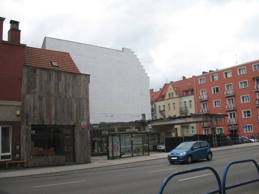 Murale reklamowe zamiast banerów w Gdańsku przy al. Grunwaldzkiej. Czy o to chodziło w uchwale krajobrazowej?