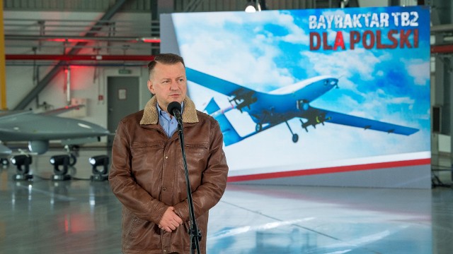 Mariusz Błaszczak, szef MON poinformował, kiedy będą kolejne dostawy dronów