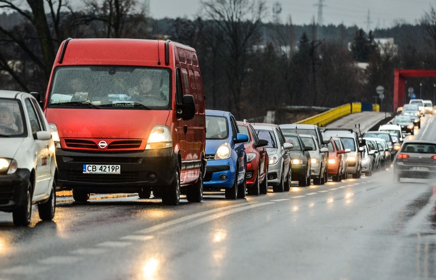 Firma OPONEO w oparciu o aplikację Yanosik stworzyła ranking...