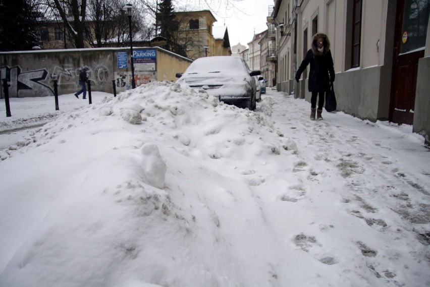 W śródmiejskiej strefie płatnego parkowania znajduje się ok....