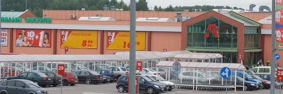 Zakupów nie zrobimy m.in. w: Auchan przy Hetmańskiej i Produkcyjnej, galerii Zielone Wzgórza, Białej, Podlaskiej, Alfie