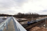 Rail Baltica. Nowy wiadukt nad torami w Szepietowie zwiększa bezpieczeństwo na trasie Białystok-Warszawa [ZDJĘCIA]