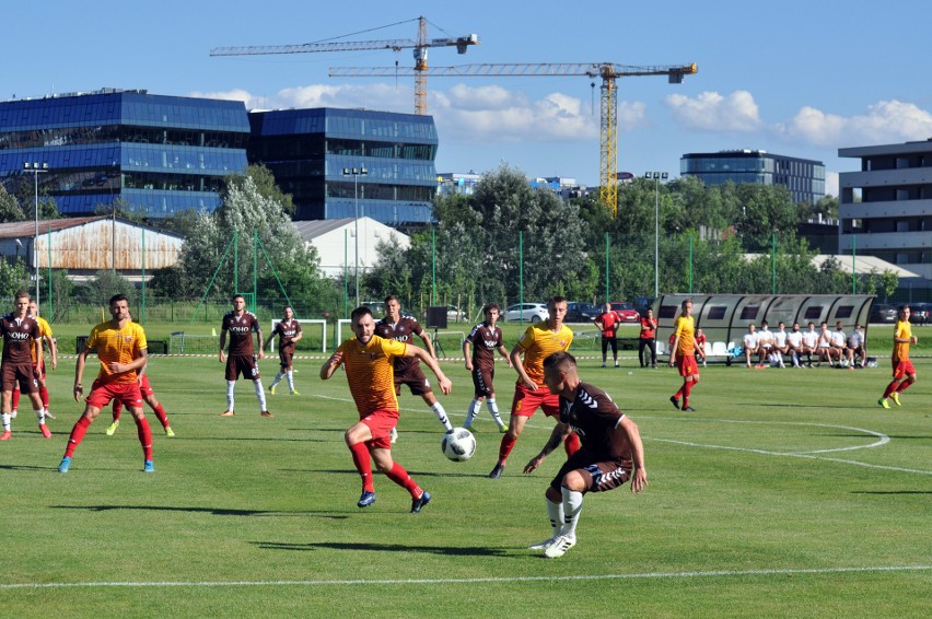 Garbarnia pokonała Znicz 1:0