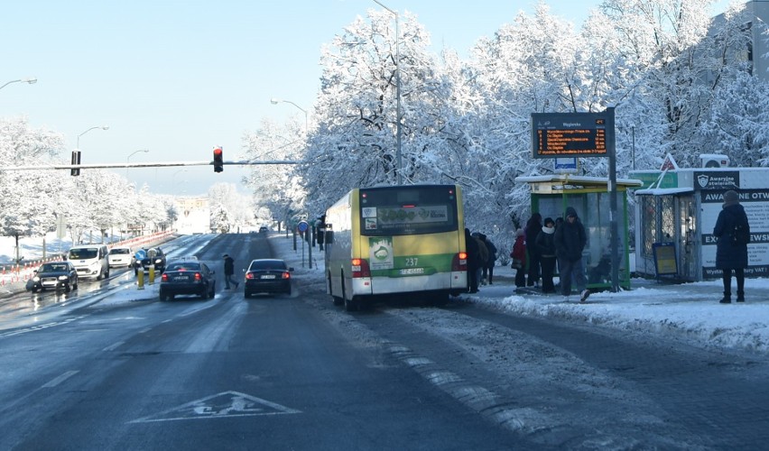 Jak to jest z komunikacją w Zielonej Górze czy Nowej Soli?...