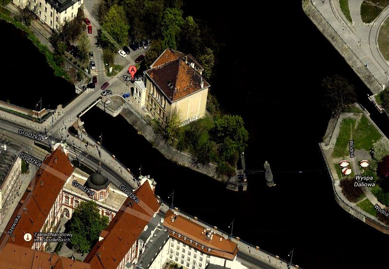 Tamka na sprzedaż. Czy Uniwersytet Medyczny znajdzie chętnego na wyspę w centrum miasta?